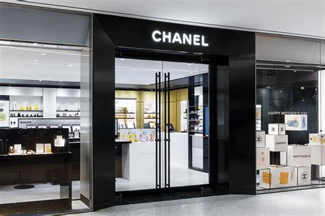 negozio chanel store|Chanel canada online store.